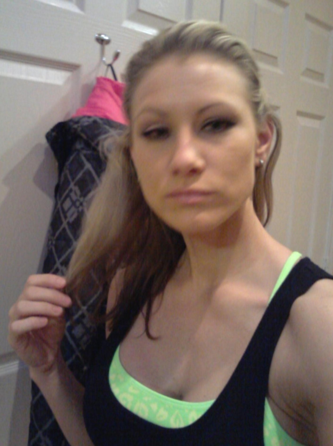 RoshniHot36 aus Nordrhein-Westfalen,Deutschland